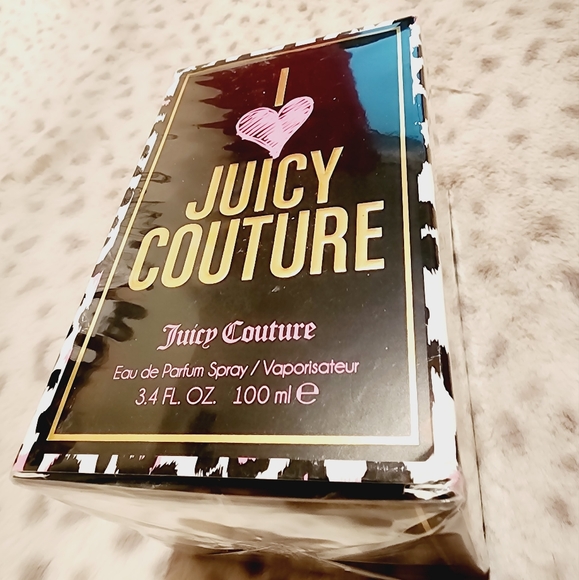 I love Juicy Couture Eau De Parfum Spray 3.4 Oz./ 100 Ml for Women - Picture 11 of 15